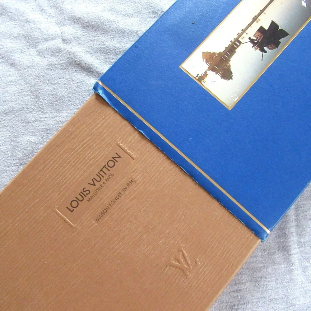 Louis Vuitton Wallet Box with Sleeve Only Gifting Designer Luxury Colorful